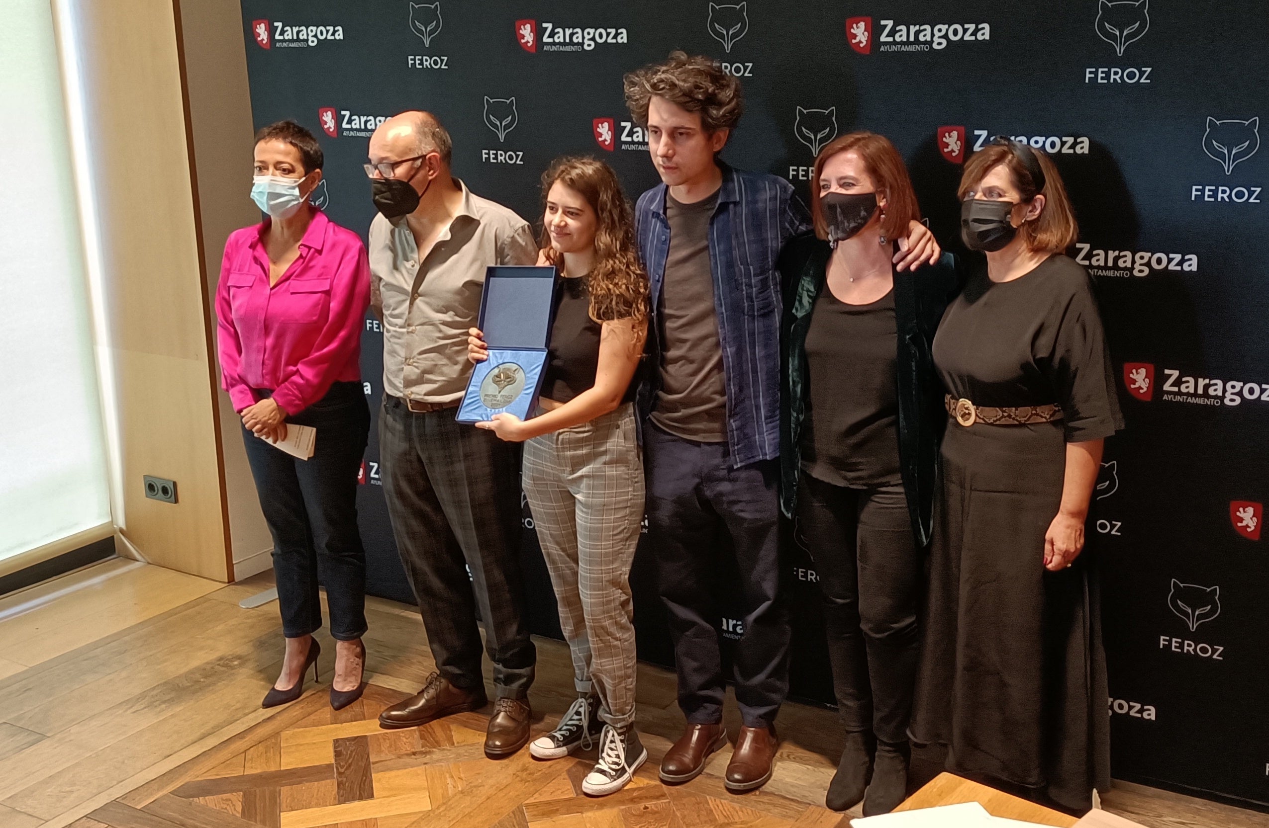 Jonás Trueba gana el premio Feroz Zinemaldia 2021 de San Sebastián con 'Quién lo impide' Jonás Trueba gana el premio Feroz Zinemaldia 2021 de San Sebastián con 'Quién lo impide'