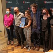 Jonás Trueba gana el premio Feroz Zinemaldia 2021 de San Sebastián con 'Quién lo impide'