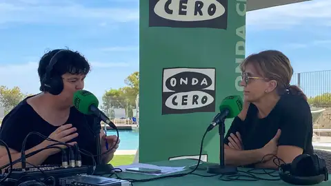 Ana Orts, CEO Grupo FIL, durante la entrevista en el especial de Más de uno Marina Baixa desde Blue Line Apartment Hotel. Ana Orts, CEO Grupo FIL, durante la entrevista en el especial de Más de uno Marina Baixa desde Blue Line Apartment Hotel.