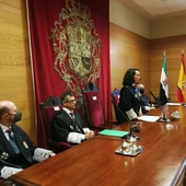 La presidenta del TSJEX anuncia que este miércoles se reúne la comisión mixta para organizar el traslado a la nueva Ciudad de Justicia de Badajoz La presidenta del TSJEX anuncia que este miércoles se reúne la comisión mixta para organizar el traslado a la nueva Ciudad de Justicia de Badajoz