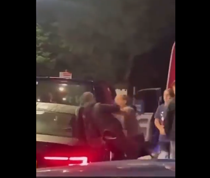 Peleas, robos y desabastecimiento en gasolineras y supermercados: las consecuencias de las restricciones del Brexit Peleas, robos y desabastecimiento en gasolineras y supermercados: las consecuencias de las restricciones del Brexit