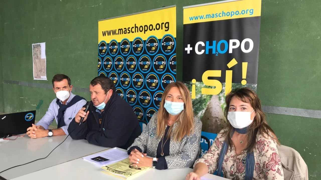 La plataforma + CHOPO SI presenta su manifiesto en La Serna y explica el plan de la plataforma