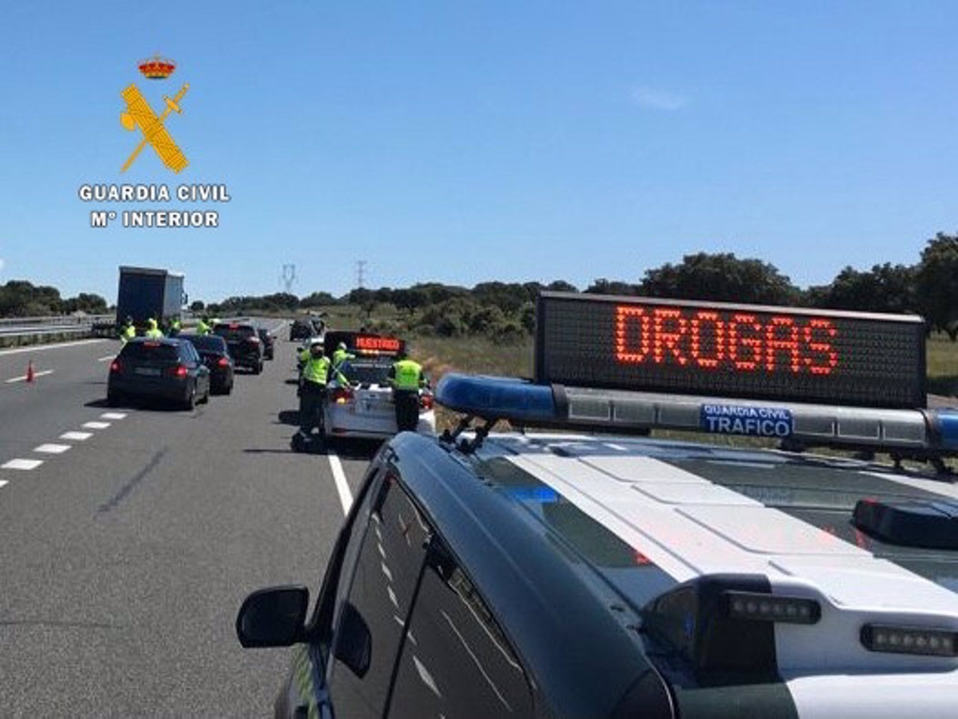 Interceptan a un conductor que se fugó de un control de drogas en Cáceres circulando en sentido contrario Interceptan a un conductor que se fugó de un control de drogas en Cáceres circulando en sentido contrario