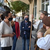 Masías charla con Don Quijote y Sancho Panza Masías charla con Don Quijote y Sancho Panza