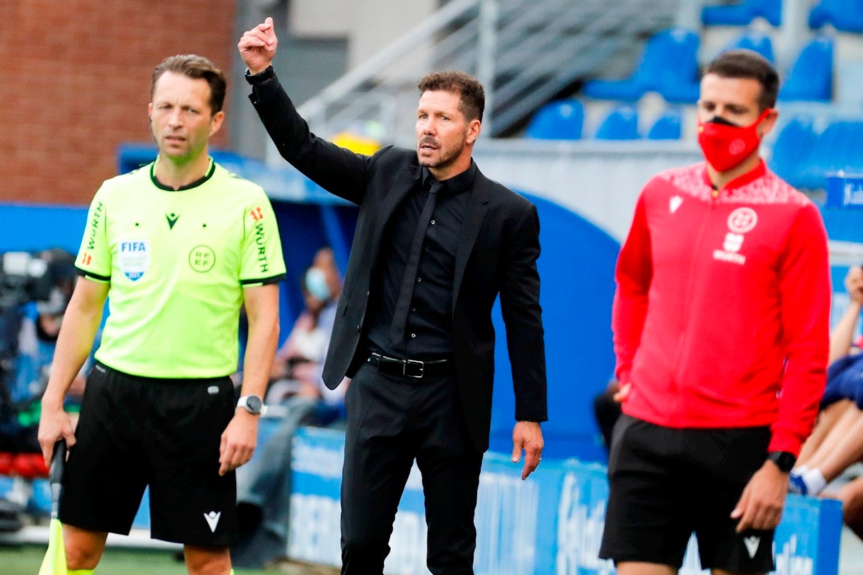 Simeone: "Tenemos que evolucionar y cambiar" Simeone: "Tenemos que evolucionar y cambiar"
