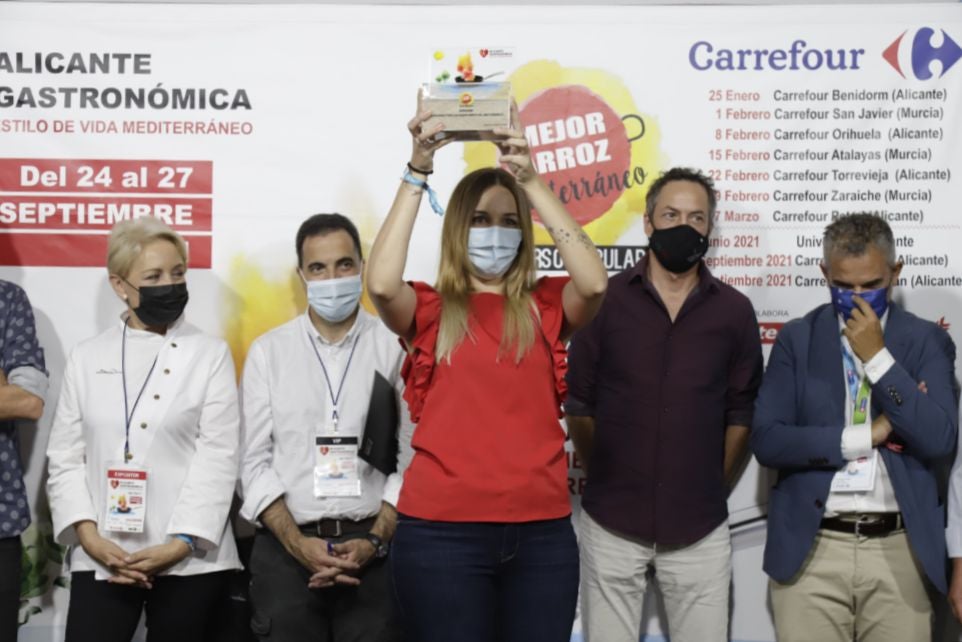 Los Hermanos Torres, Susi Díaz y Oscar Velasco eligen un arroz de espinacas y boquerones como ganador Los Hermanos Torres, Susi Díaz y Oscar Velasco eligen un arroz de espinacas y boquerones como ganador