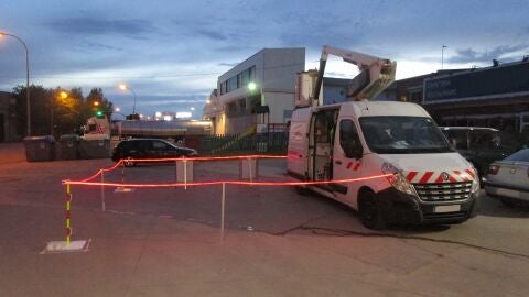 BLIAS (BALIZAMIENTO LUM&Iacute;NICO INTEGRADO EN &Aacute;REAS DE SERVICIO)