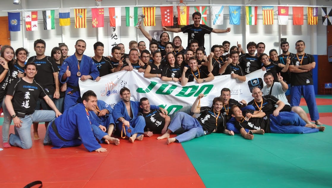 Subcampeones de España la cantera emeritense de judo del Club Stabia Subcampeones de España la cantera emeritense de judo del Club Stabia