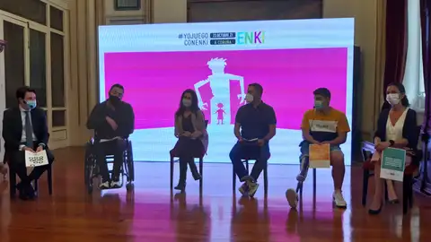 Presentación de la Carrera Enki 2021 en el Ayuntamiento de A Coruña Presentación de la Carrera Enki 2021 en el Ayuntamiento de A Coruña
