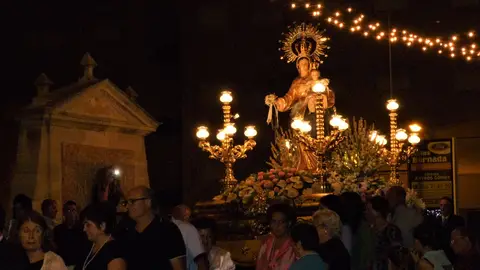 Las fiestas en honor a la patrona de Rojales, la Virgen del Rosario, ya están en marcha con una serie de actos limitados fiestas
