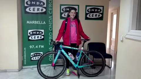 Marina Castro en un visita a Onda Cero Marbella Triatlón