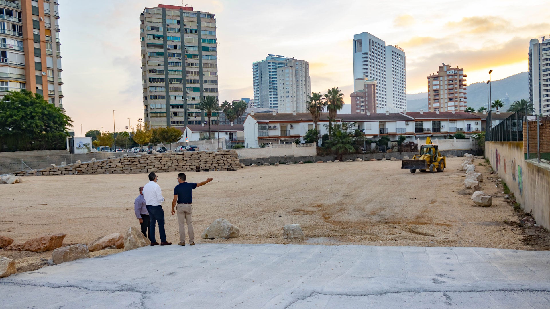Benidorm habilita 250 nuevas plazas de parking gratuito en el Rincón de Loix Benidorm habilita 250 nuevas plazas de parking gratuito en el Rincón de Loix