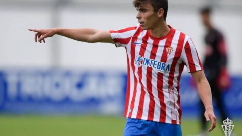 Pablo Garc&iacute;a, futbolista del Sporting.