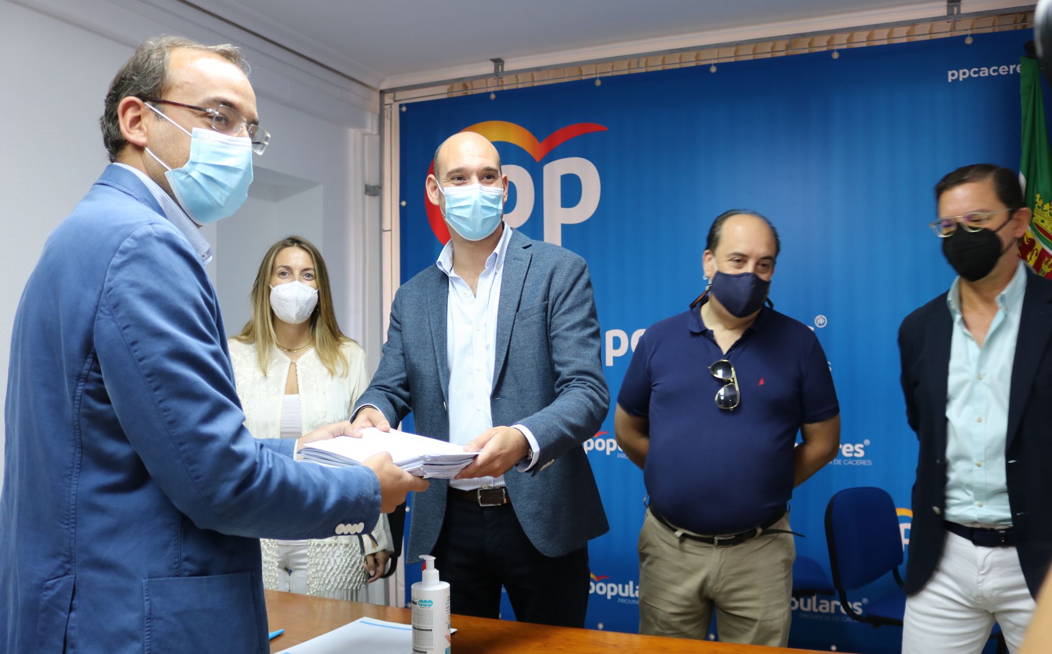 Rafael Mateos será el nuevo presidente del PP de Cáceres y próximo candidato a la alcaldía Rafael Mateos será el nuevo presidente del PP de Cáceres y próximo candidato a la alcaldía