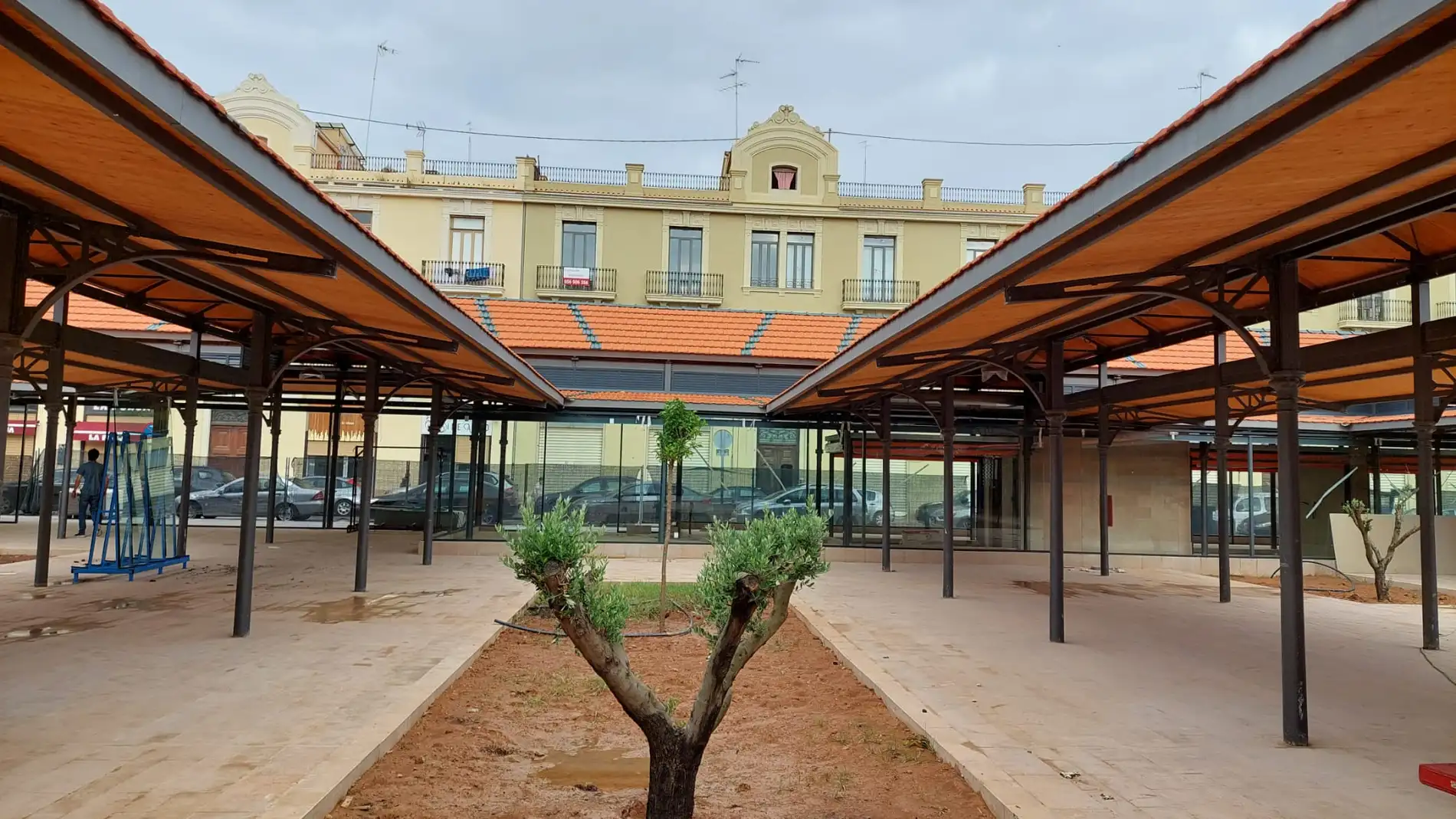 El Ayuntamiento peatonalizará el entorno del Mercado del Grao