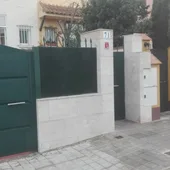Lugar donde se cometieron los hechos en el barrio de Los Rosales Lugar donde se cometieron los hechos en el barrio de Los Rosales