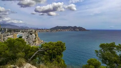 La Vila. Senderos por la costa Senderos