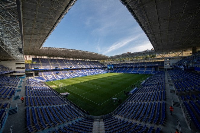 La normalidad llega a las gradas del fútbol para el derby La normalidad llega a las gradas del fútbol para el derby