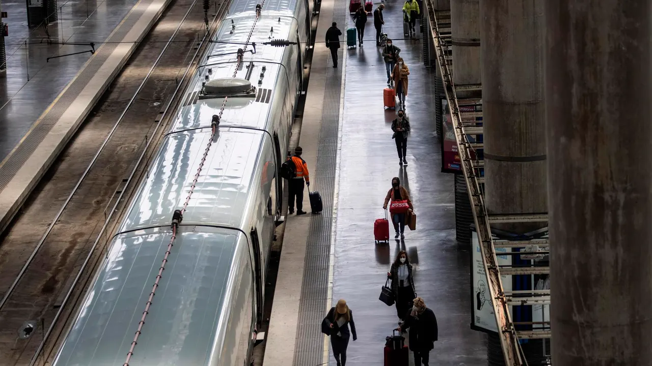 Huelga Renfe: horarios Cercanías y AVE hoy y mañana y servicios mínimos