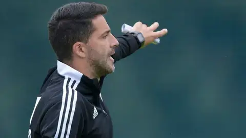 Jaime Álvarez, entrenador del Vetusta. Jaime Álvarez, entrenador del Vetusta.