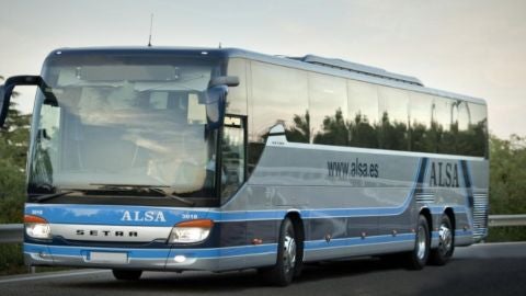 A medianoche comienza un paro de Alsa convocado por CSI y CCOO