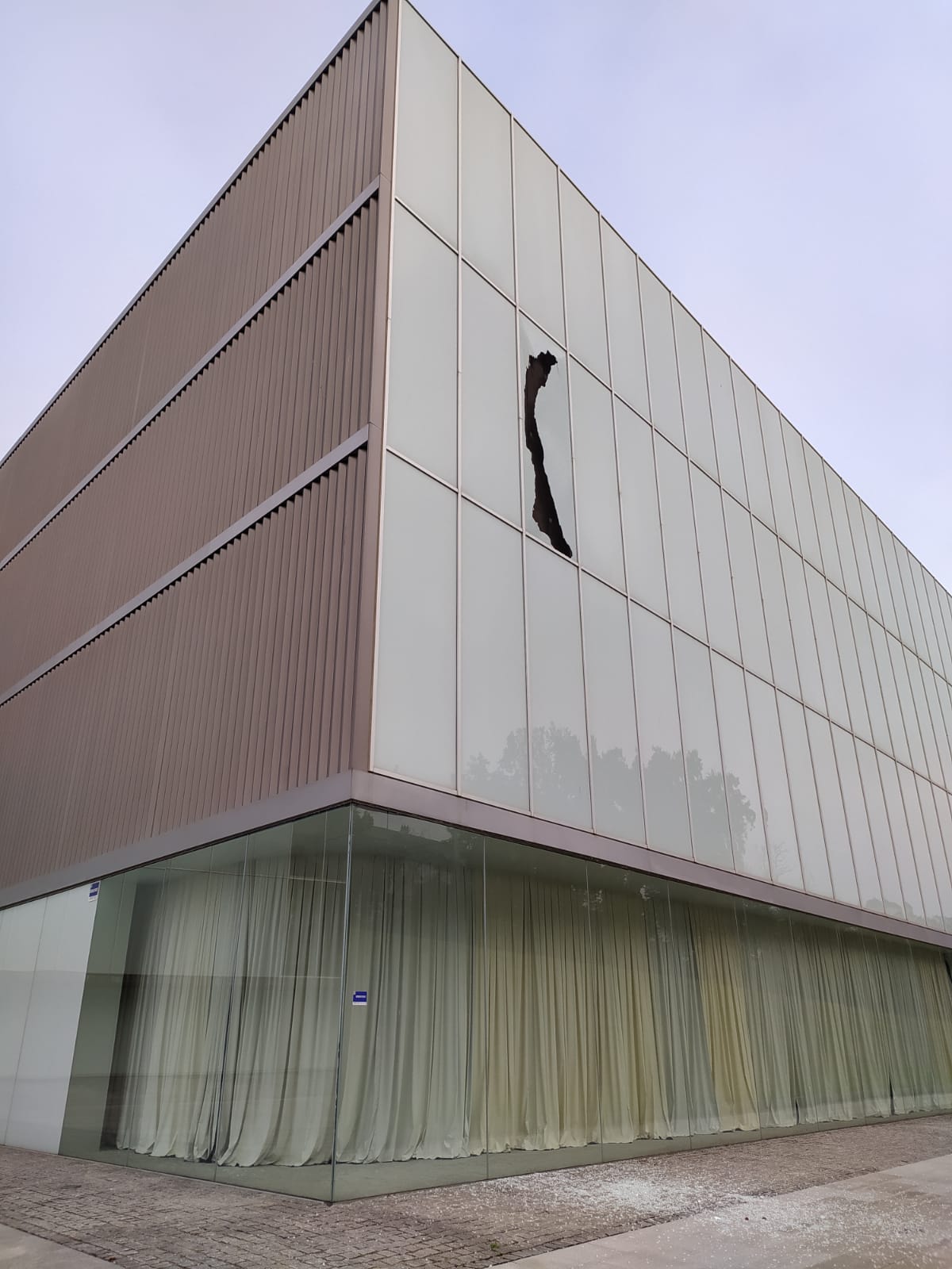 El PP denuncia que el vandalismo se ceba con el auditorio El PP denuncia que el vandalismo se ceba con el auditorio