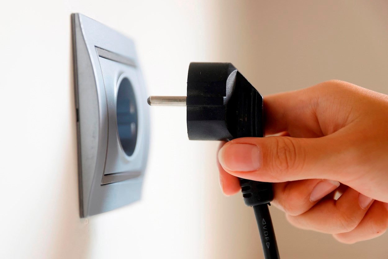 El precio mayorista de la luz cierra un septiembre histórico con ocho récords El precio mayorista de la luz cierra un septiembre histórico con ocho récords