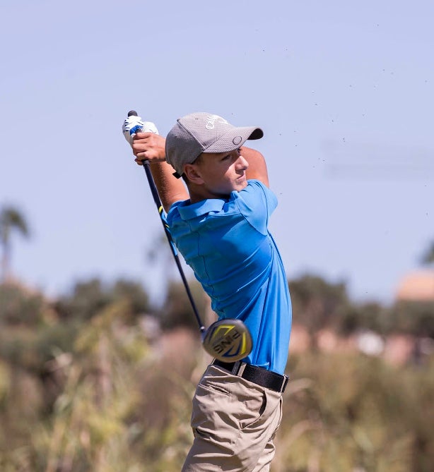 "Me gustaría llegar a ser jugador profesional de golf" "Me gustaría llegar a ser jugador profesional de golf"