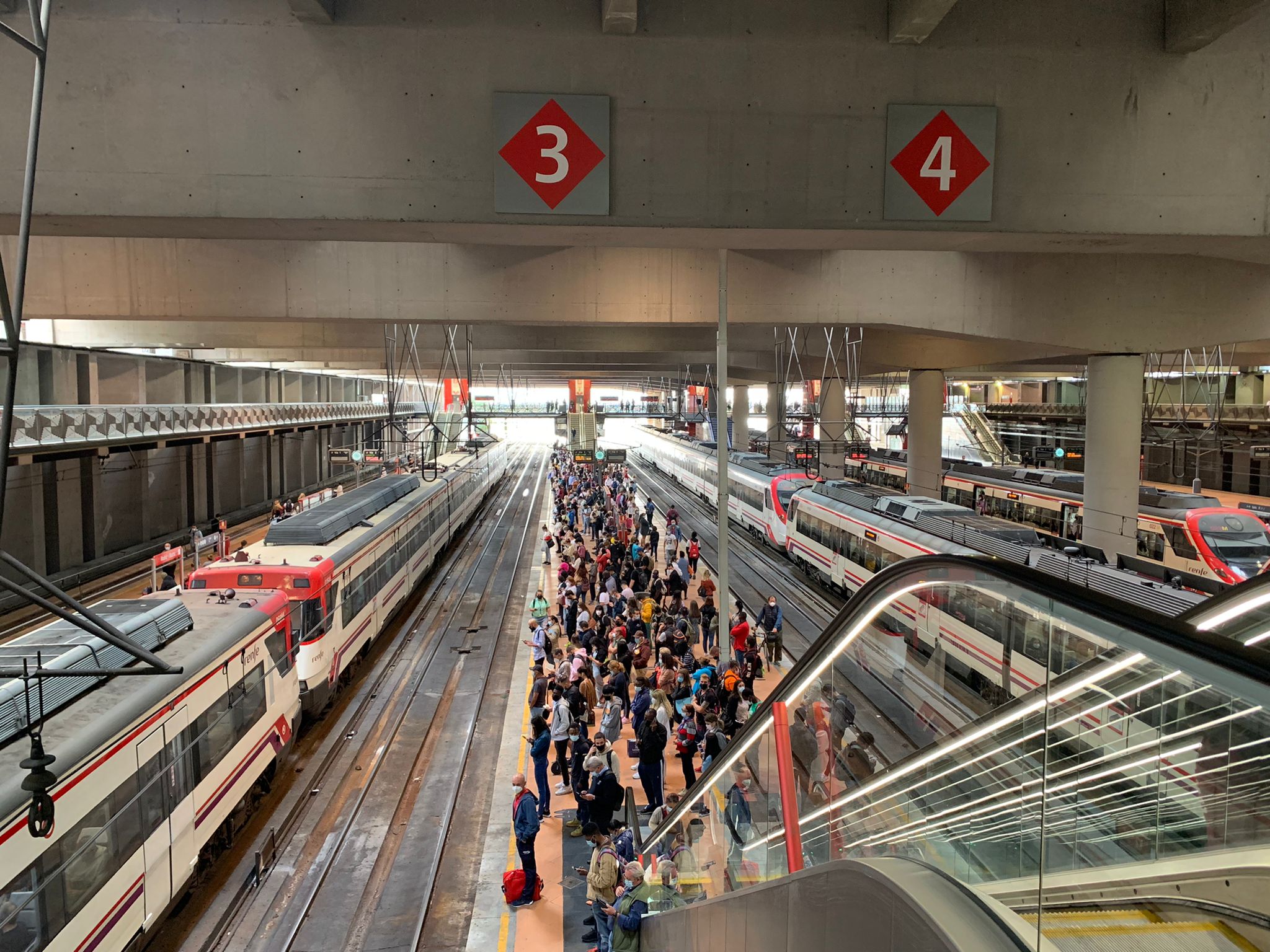 Esther Mateo, directora de Seguridad de Adif: "La incidencia informática no tiene que ver con un ciberataque" Esther Mateo, directora de Seguridad de Adif: "La incidencia informática no tiene que ver con un ciberataque"