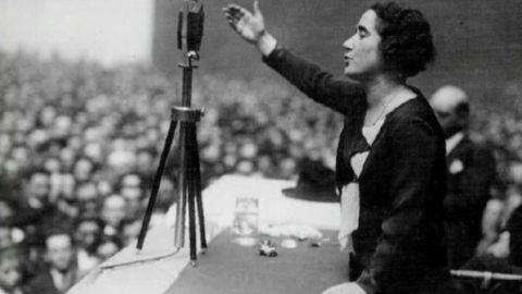 Clara Campoamor. 