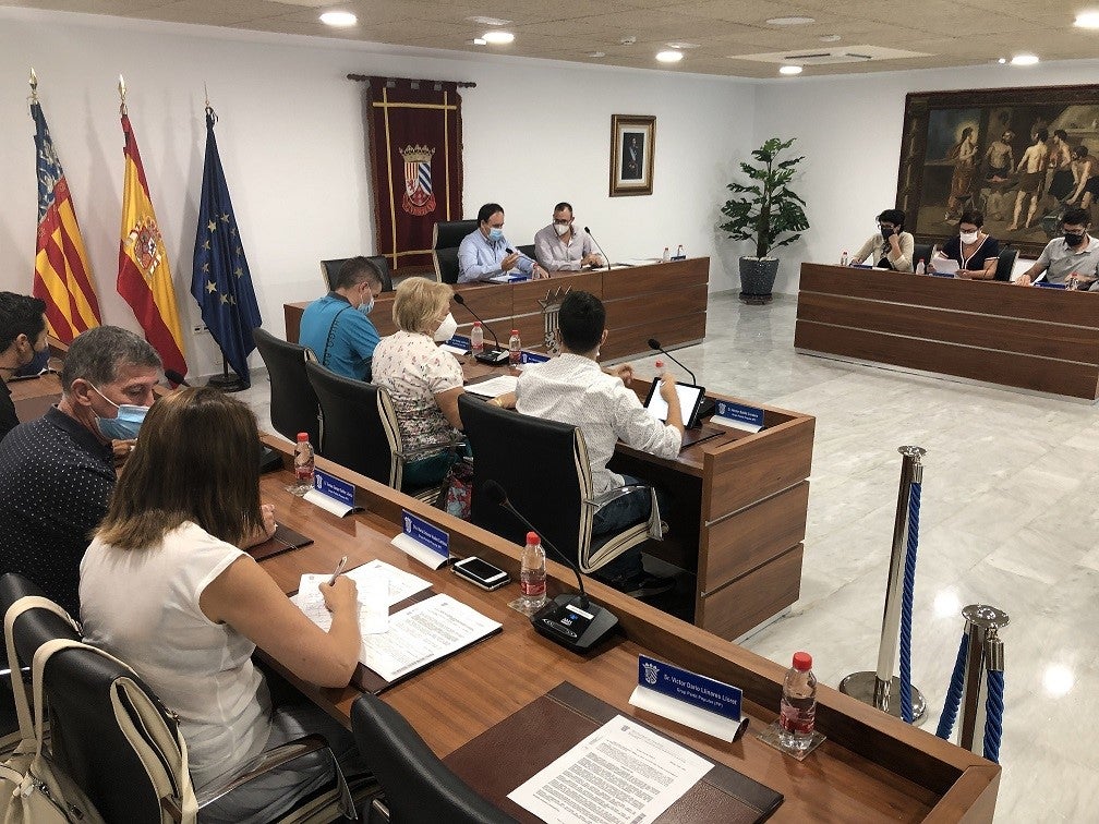 Finestrat espera que la firma de un convenio con la Vila pueda evitar la sanción impuesta por la CHJ Finestrat espera que la firma de un convenio con la Vila pueda evitar la sanción impuesta por la CHJ