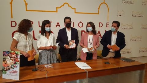 Presentaci&oacute;n de la gu&iacute;a en la Diputaci&oacute;n de Ciudad Real
