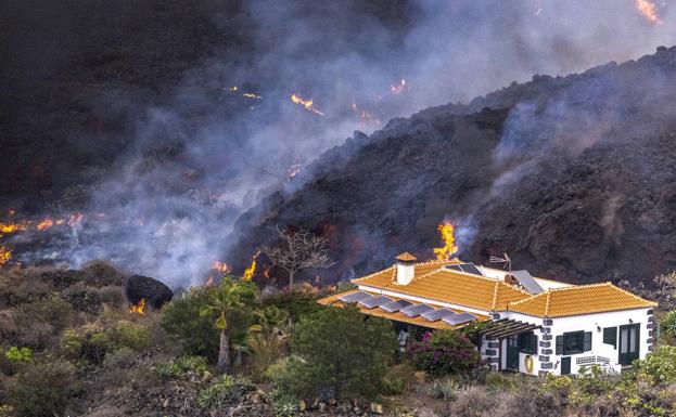 Recogida de firmas en Change.org para que los afectados por el volcán de La Palma no tengan que pagar hipoteca Recogida de firmas en Change.org para que los afectados por el volcán de La Palma no tengan que pagar hipoteca