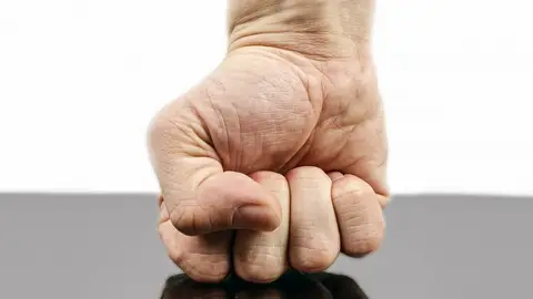 El Gabinete: La falta de concienciación de los jóvenes ante la violencia de género El Gabinete: La falta de concienciación de los jóvenes ante la violencia de género