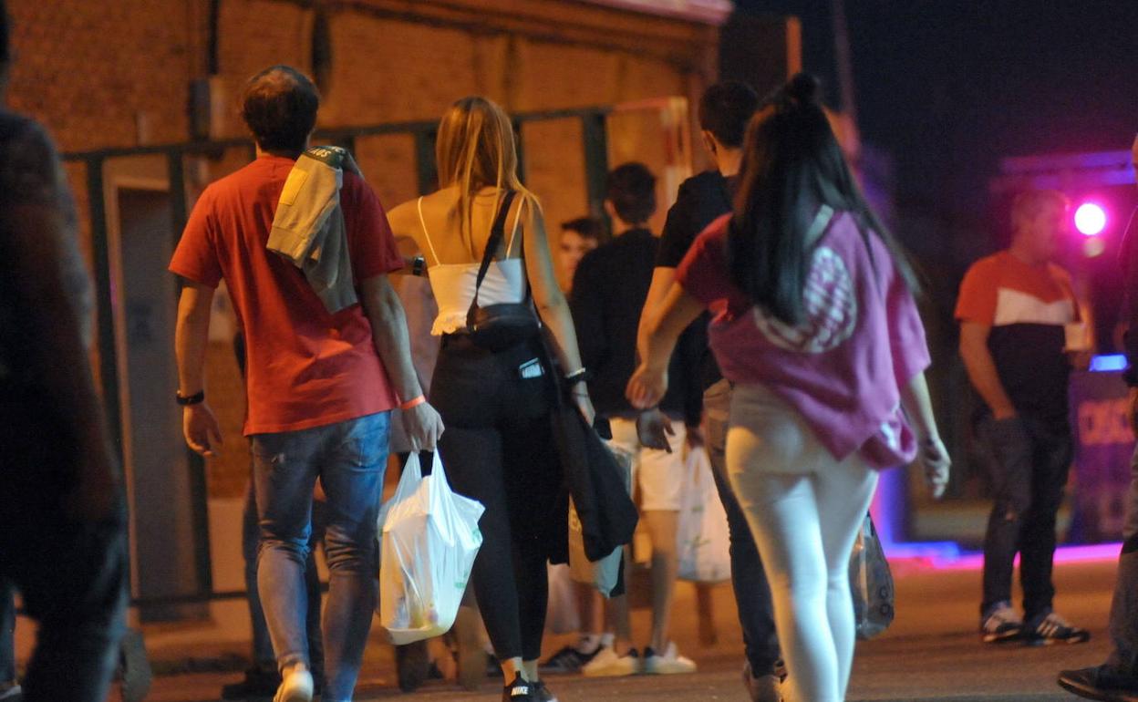 Hostelería muestra su rechazo a la macrofiesta celebrada el jueves en Ciudad Real Hostelería muestra su rechazo a la macrofiesta celebrada el jueves en Ciudad Real