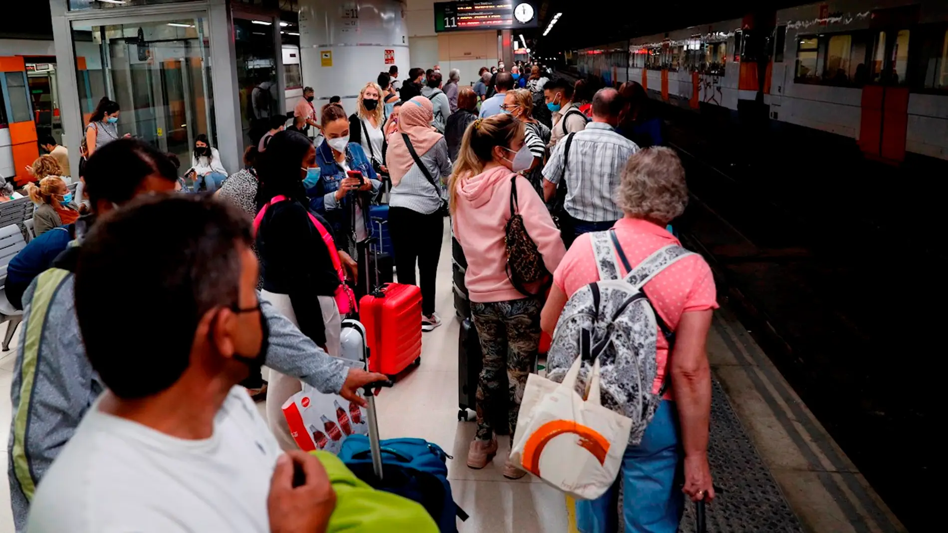 Huelga Renfe, en directo: retrasos en Rodalies Catalunya, Cercanías Madrid y noticias hoy