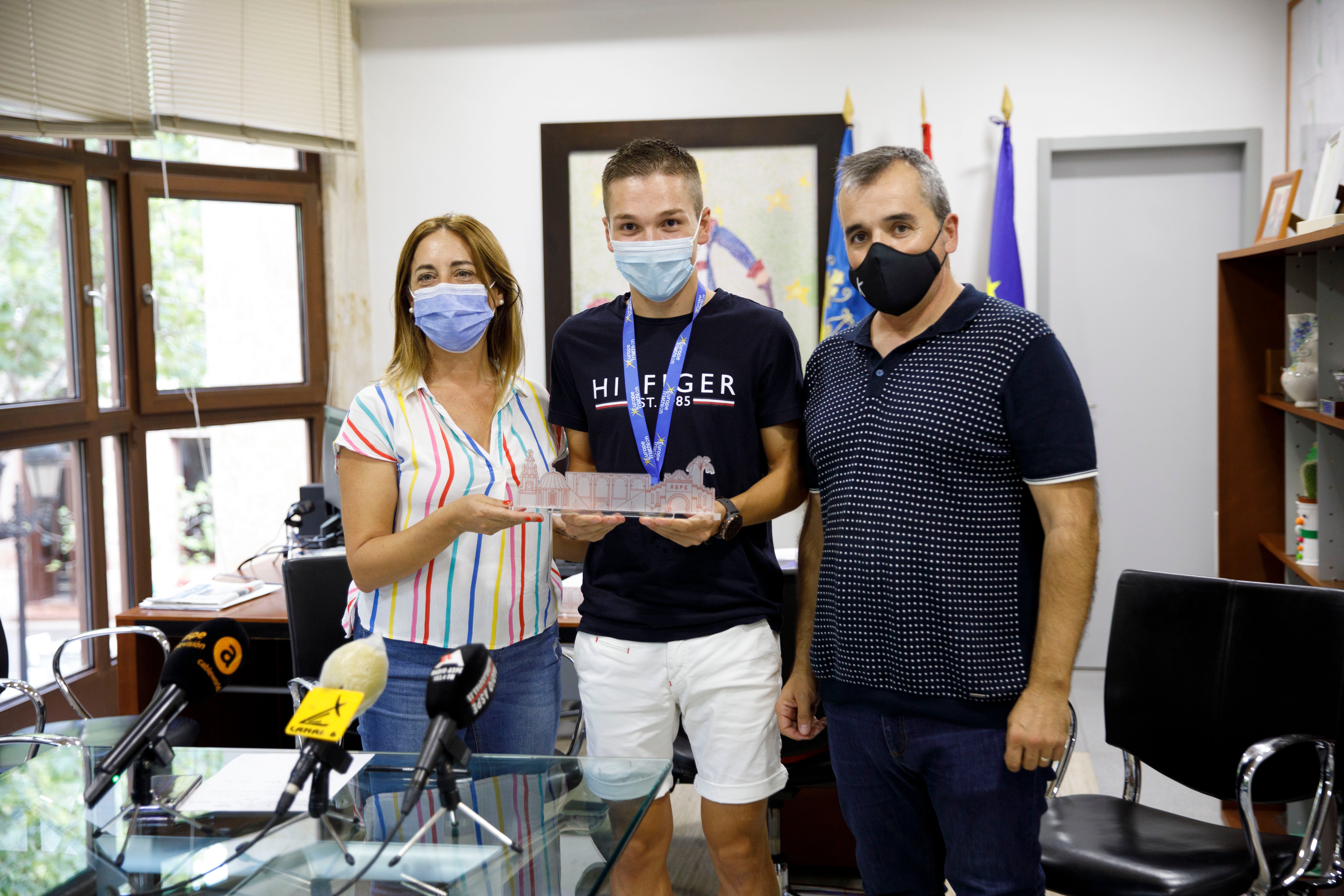 Pedro de la Torre y Carlos Vizcaíno, campeones de Europa de triatlón en categoría junior Pedro de la Torre y Carlos Vizcaíno, campeones de Europa de triatlón en categoría junior