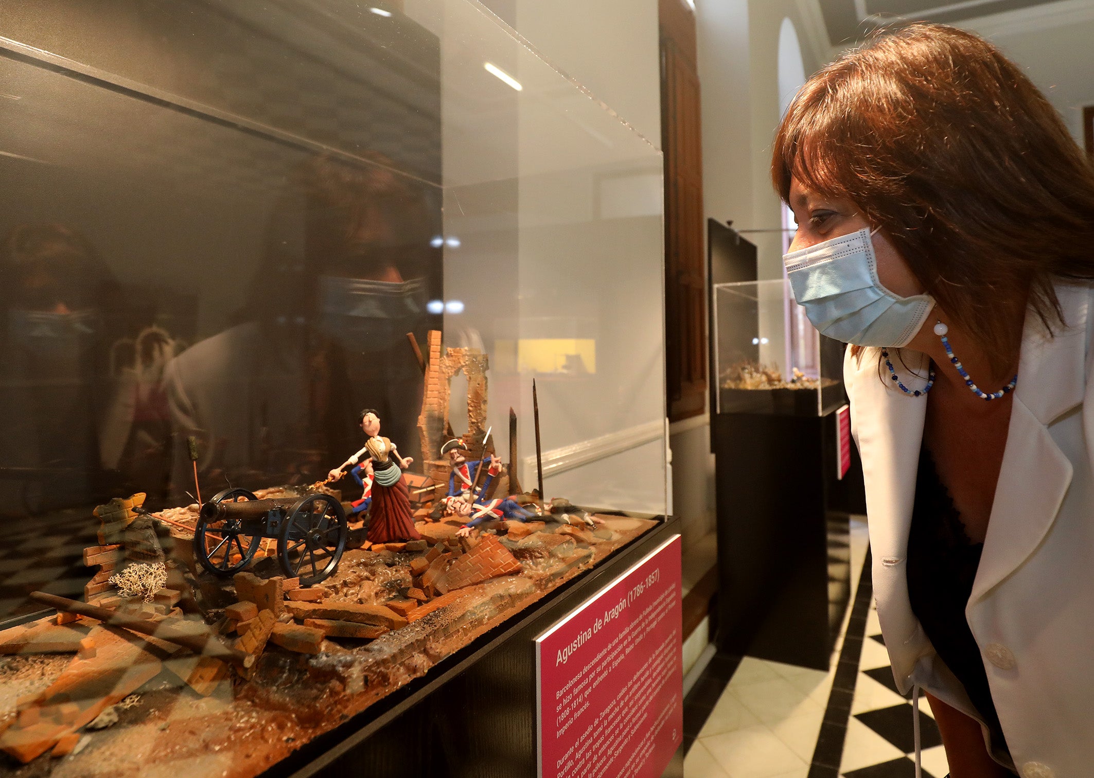 La Diputación recorre la trayectoria de destacadas mujeres de la historia con una exposición de figuras de plastilina La Diputación recorre la trayectoria de destacadas mujeres de la historia con una exposición de figuras de plastilina