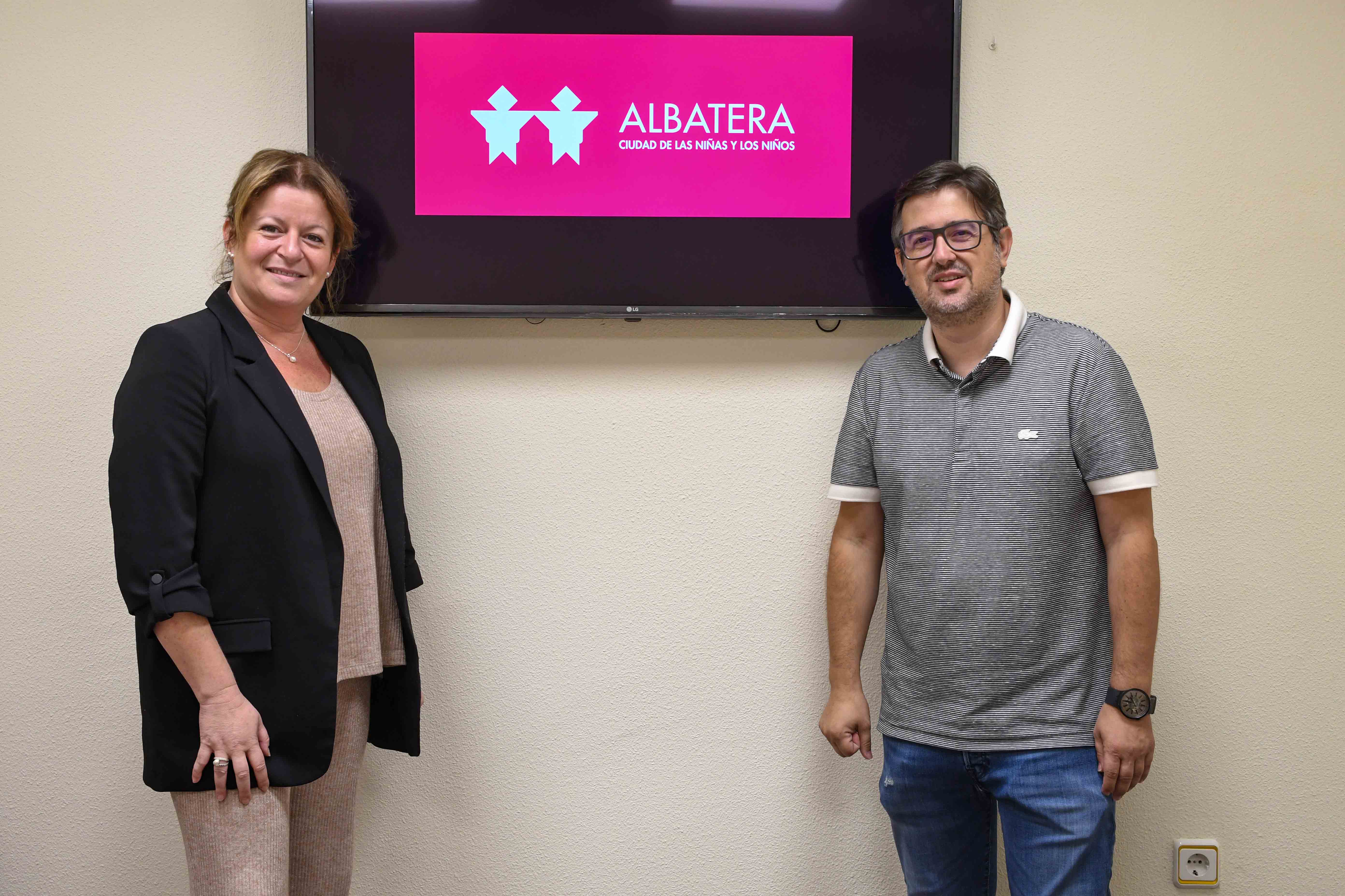 Albatera se adhiere al proyecto internacional de “La Ciudad de las niñas y los niños” Albatera se adhiere al proyecto internacional de “La Ciudad de las niñas y los niños”
