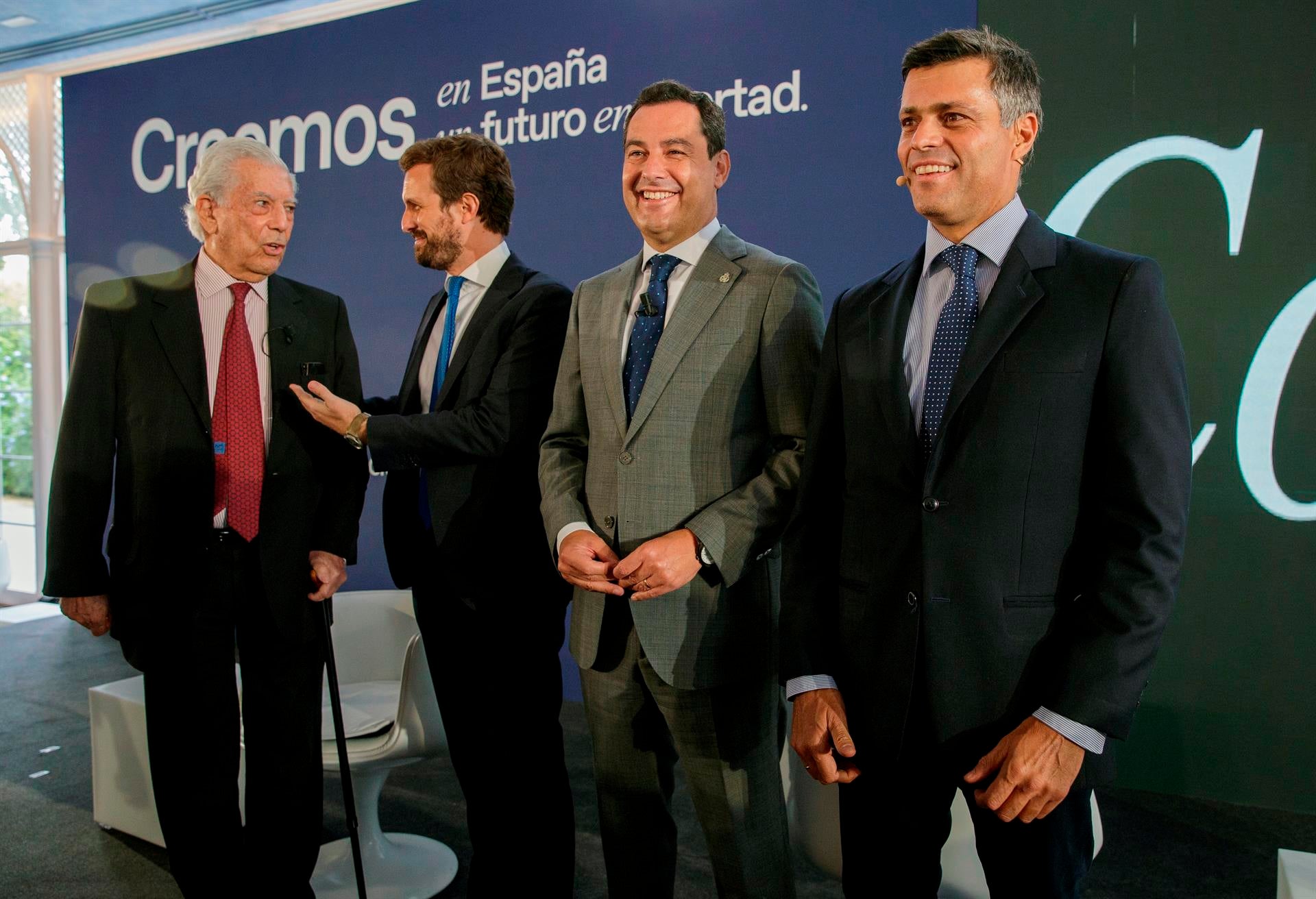 Mario Vargas Llosa: "Lo importante en unas elecciones no es que haya libertad en esas elecciones sino votar bien" Mario Vargas Llosa: "Lo importante en unas elecciones no es que haya libertad en esas elecciones sino votar bien"