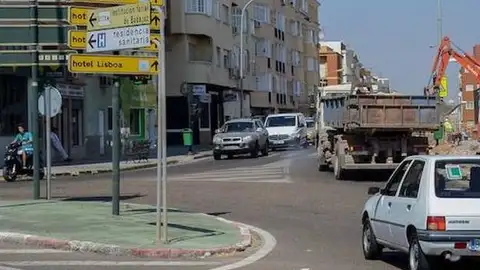 Un motorista de 44 años resulta herido al chocar con una furgoneta en Badajoz Badajoz