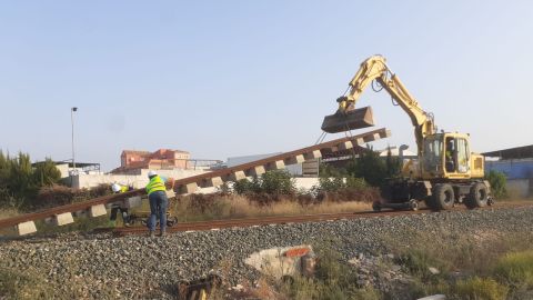 Comienzan las obras del Corredor Mediterráneo que dejan a Murcia varios años sin trenes de cercanías Comienzan las obras del Corredor Mediterráneo que dejan a Murcia varios años sin trenes de cercanías