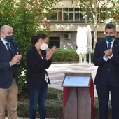 Placa conmemorativa en homenaje a los veterinarios de Ciudad Real Placa conmemorativa en homenaje a los veterinarios de Ciudad Real