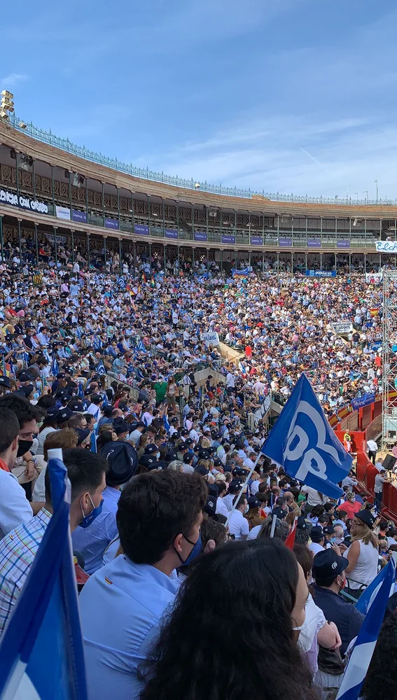 El PP sale de Valencia con más musculo, ilusión, proyecto, programa y equipos. El PP sale de Valencia con más musculo, ilusión, proyecto, programa y equipos.