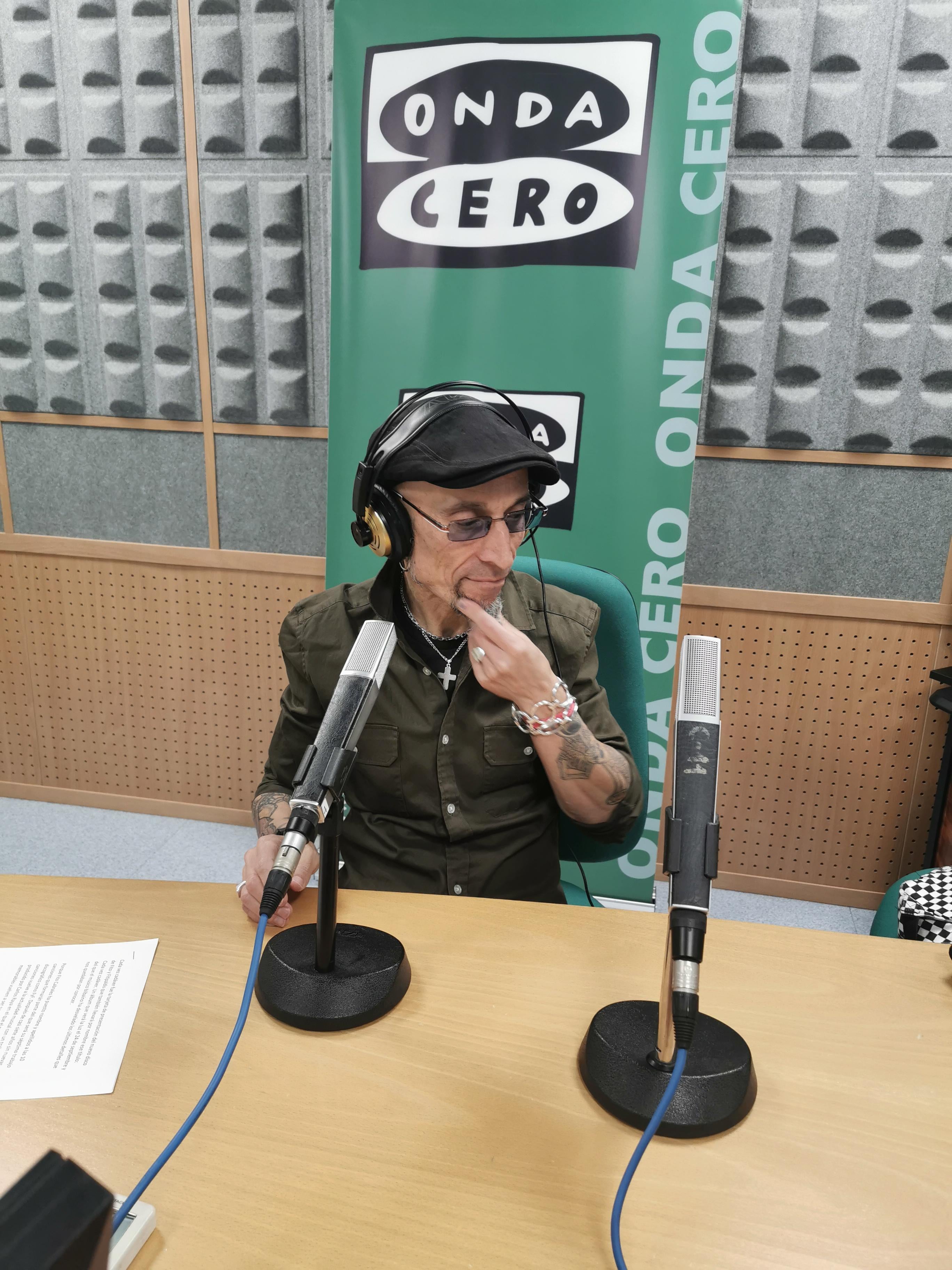 Fito Cabrales nos presenta su nuevo trabajo "Cada vez cadáver" Fito Cabrales nos presenta su nuevo trabajo "Cada vez cadáver"