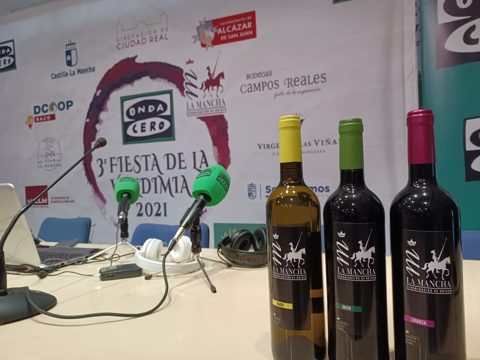 Más de Uno La Mancha 05/10/2021 (III Fiesta de la Vendimia) Más de Uno La Mancha 05/10/2021 (III Fiesta de la Vendimia)