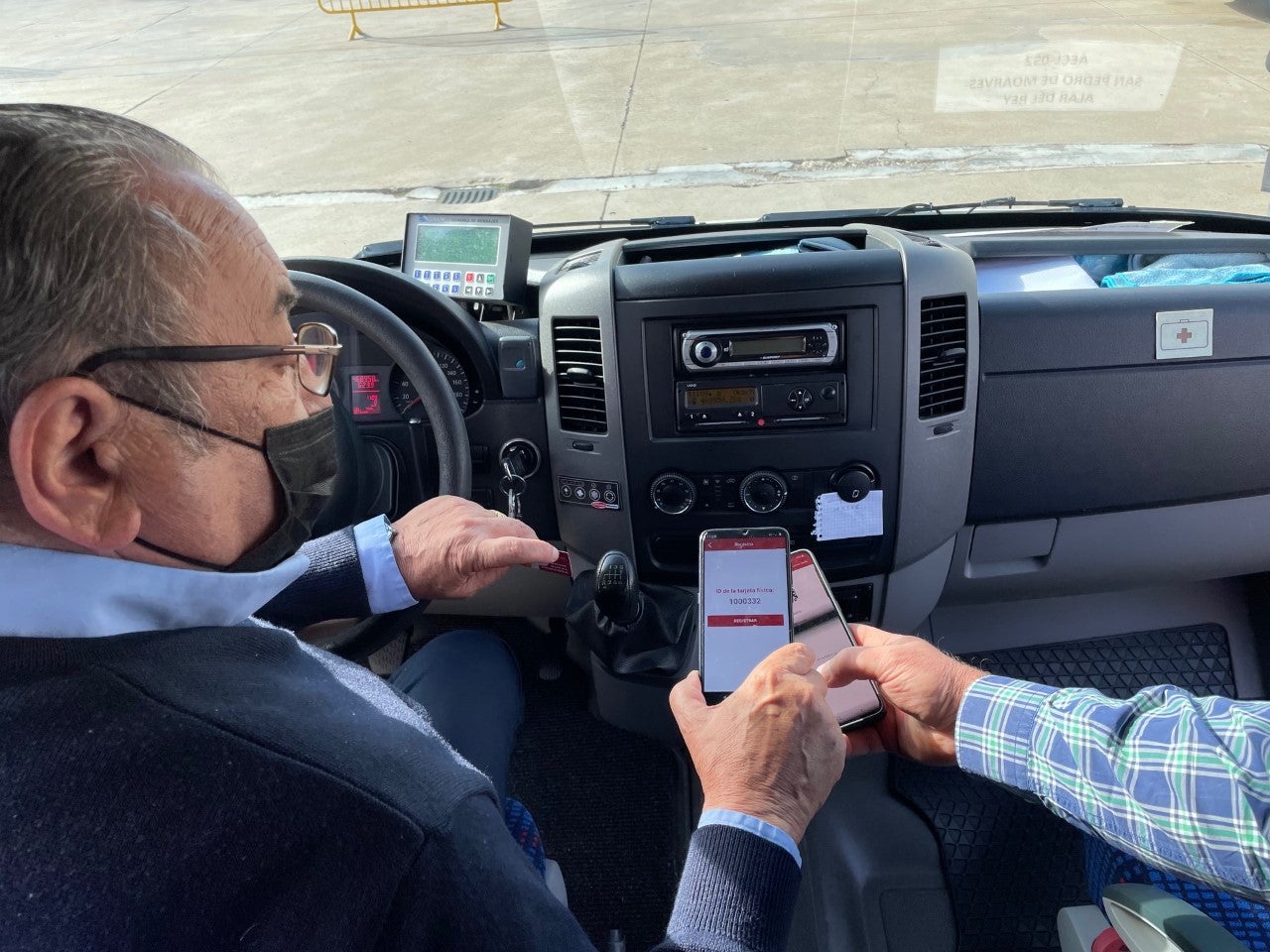 La Junta implanta el bono rural gratuito en la zona de transporte a la demanda de Herrera de Pisuerga La Junta implanta el bono rural gratuito en la zona de transporte a la demanda de Herrera de Pisuerga