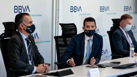 El responsable de Análisis Económico del BBVA, Rafael Domenech, en rueda de prensa