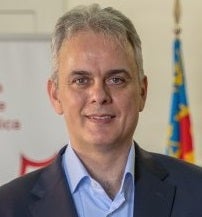 Héctor Illueca: “El derecho constitucional a la propiedad privada está sometido a una función social" Héctor Illueca: “El derecho constitucional a la propiedad privada está sometido a una función social"