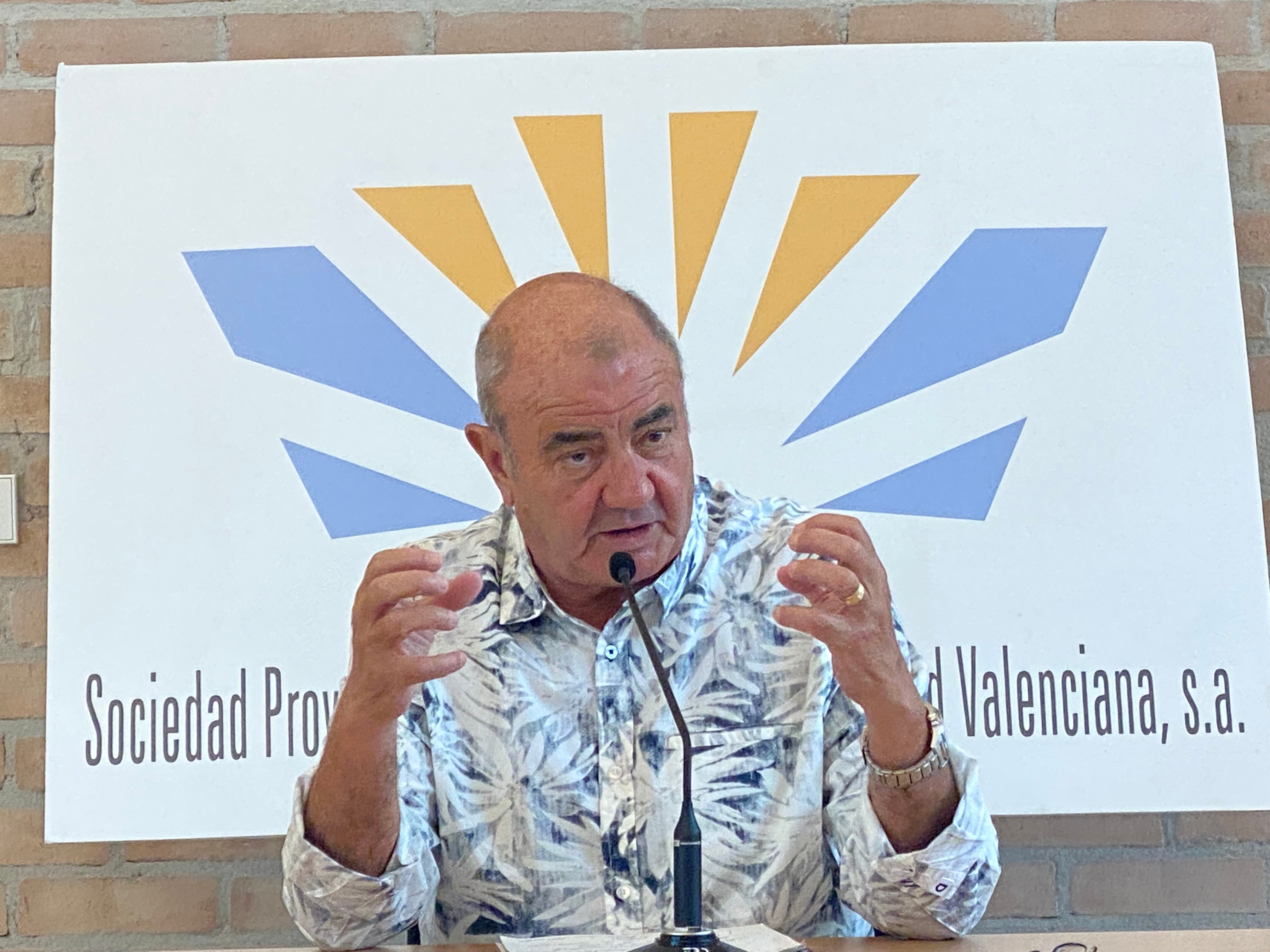 La falta de microchips impide, según la SPTCV, abrir el Centro Cultural de Benidorm con la obra finalizada La falta de microchips impide, según la SPTCV, abrir el Centro Cultural de Benidorm con la obra finalizada